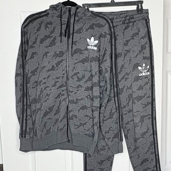 Adidas Originals Men's Camo Tracksuit Jogger Pants and Hoodie Jacket - Picture 2 of 14